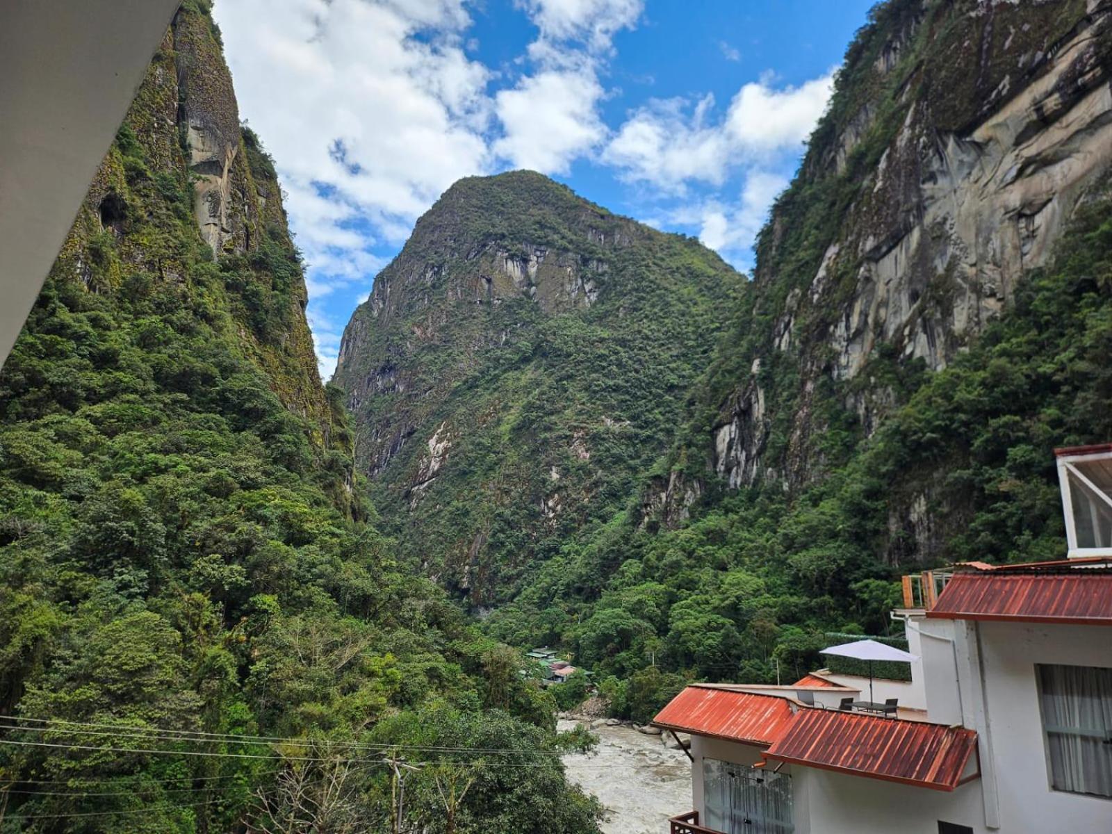 Hotel Horizonte Machu Picchu Exterior photo